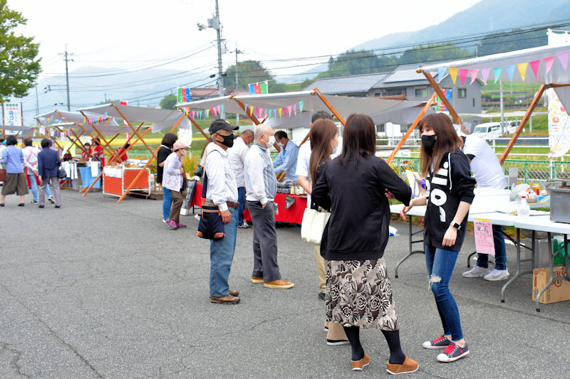 10．寄りん菜屋全景